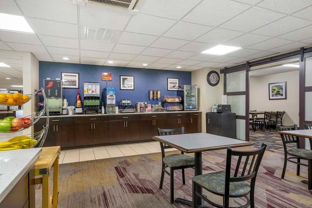 Images Best Western Plus Berkshire Hills Inn & Suites