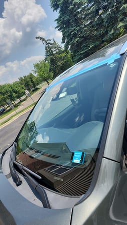 Images Skyview Auto Glass Walled Lake