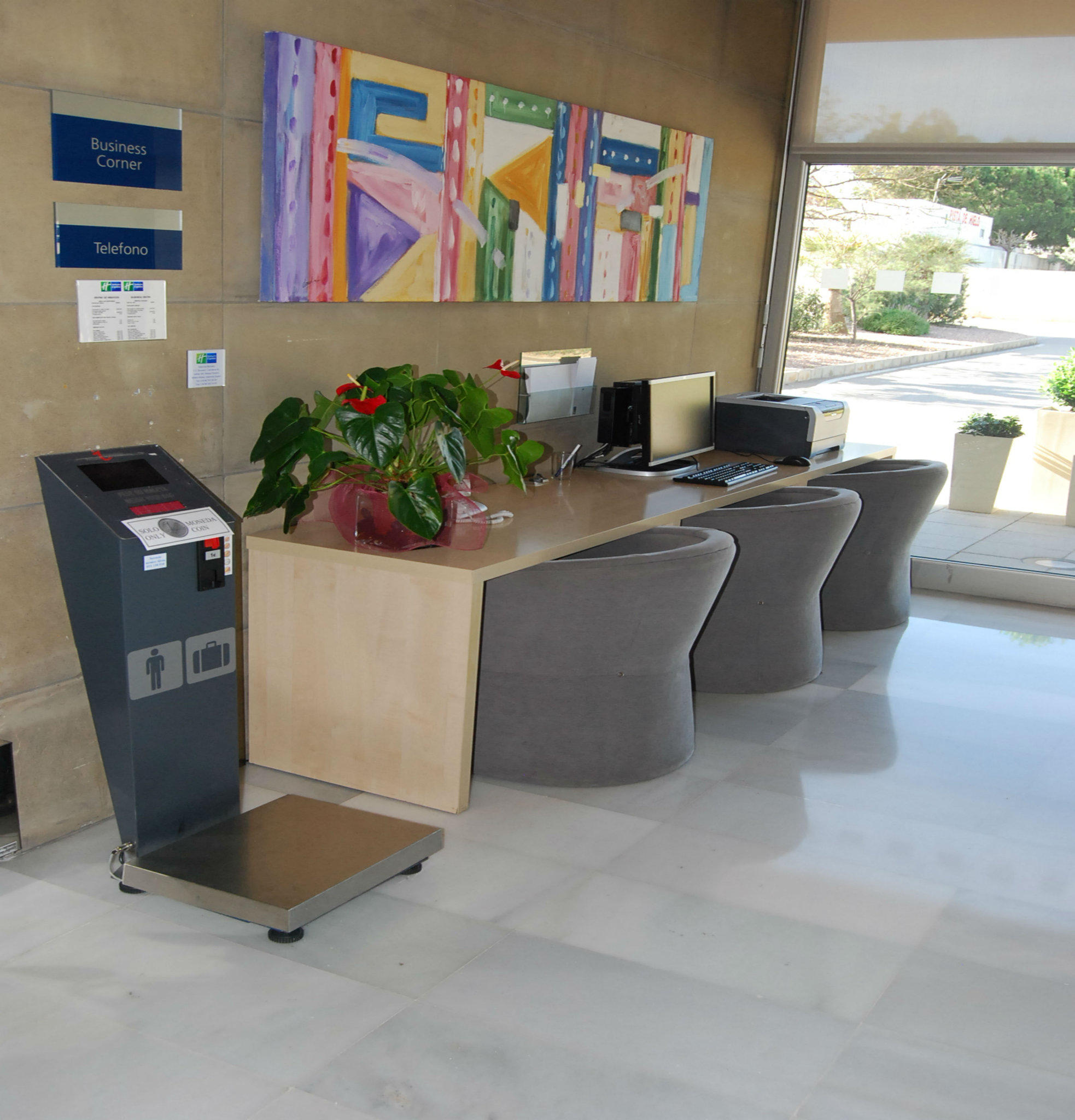 Images Holiday Inn Express Valencia - Bonaire, an IHG Hotel