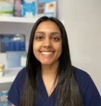 Dr. Kira Majmundar