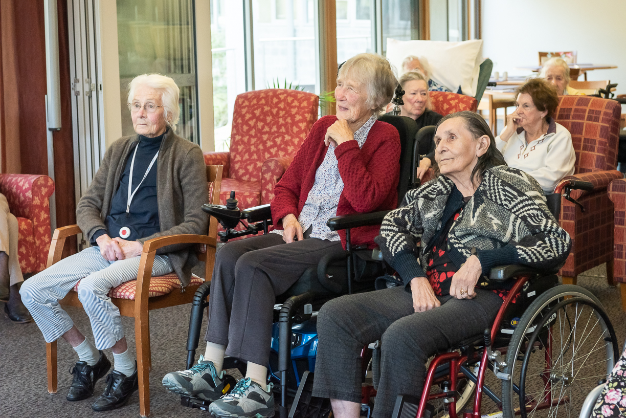 Images Uniting AgeWell Queenborough Rise Community