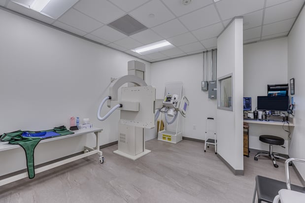 Images Dr. Yevgeny Shuhatovich