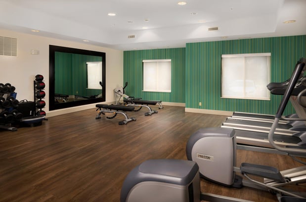 Images Holiday Inn Express & Suites Independence-Kansas City by IHG