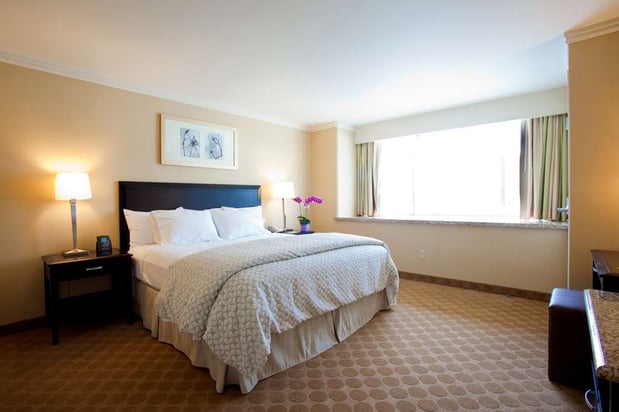 Images Embassy Suites by Hilton Los Angeles Glendale