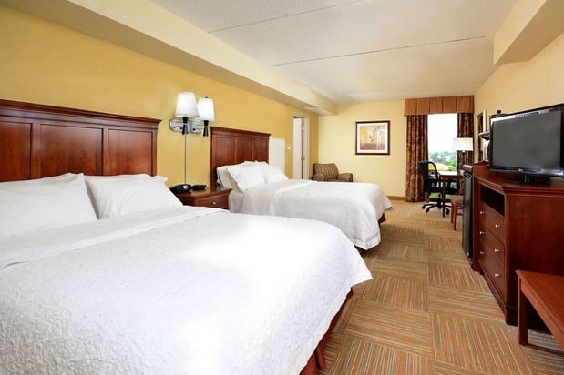 Images Hampton Inn Raleigh-Capital Blvd. North
