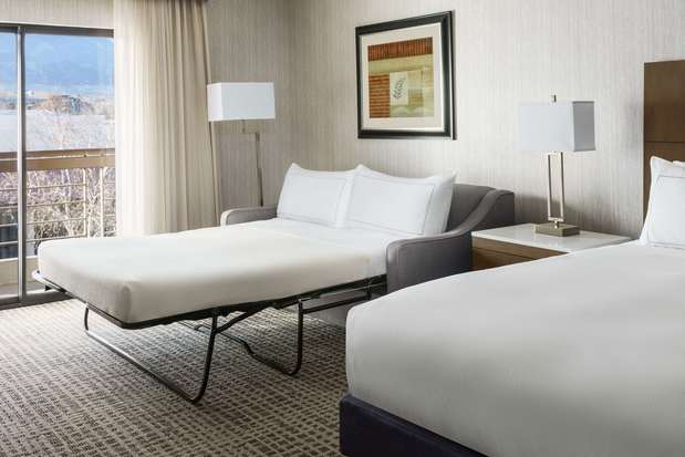 Images DoubleTree by Hilton Hotel Colorado Springs