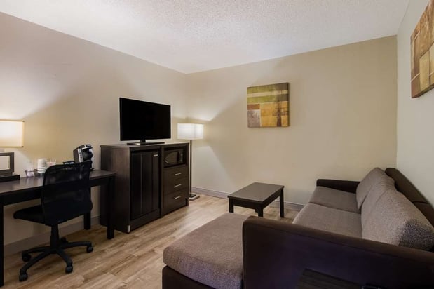 Images SureStay Plus by Best Western Jackson