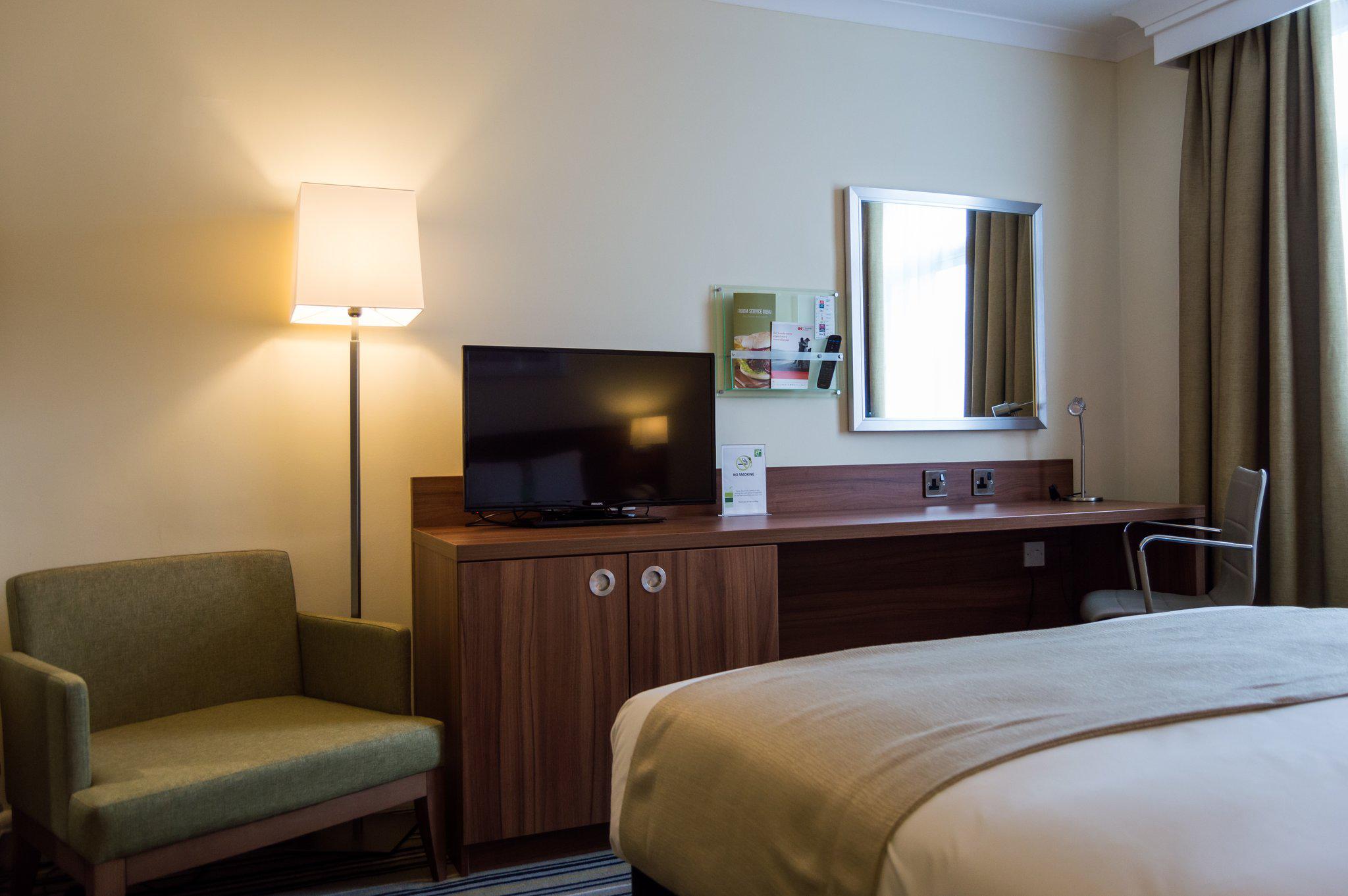 Images Holiday Inn Leeds - Garforth, an IHG Hotel