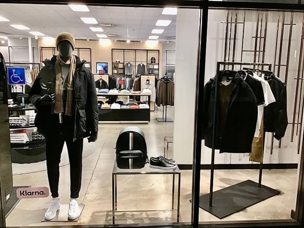 Images BOSS Outlet - San Ysidro