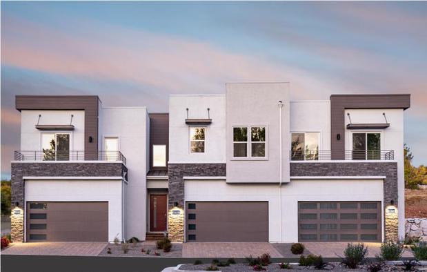 Images Hilltop by Toll Brothers