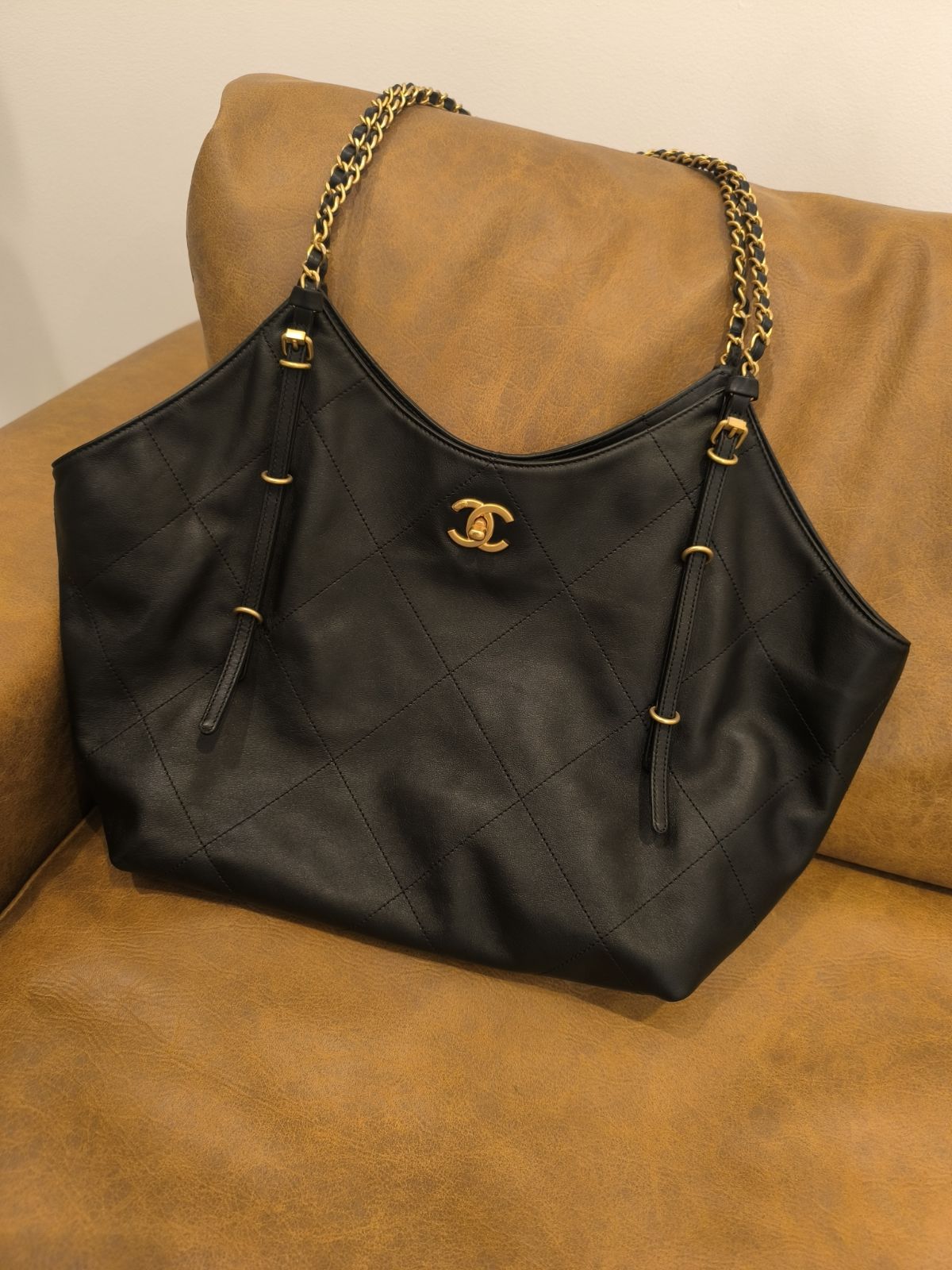 Images KOMEHYO（コメ兵）買取センターThe Kitahama PLAZA