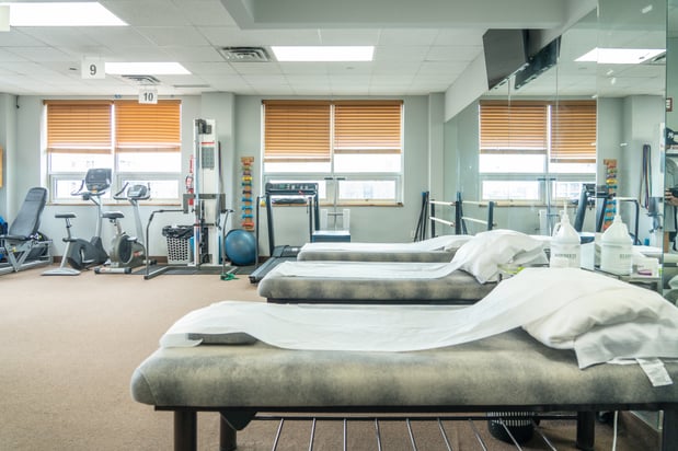 Images MOTION Sports Medicine - Sunnyside