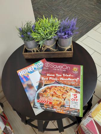 Images SaveOn/HomePros Guide