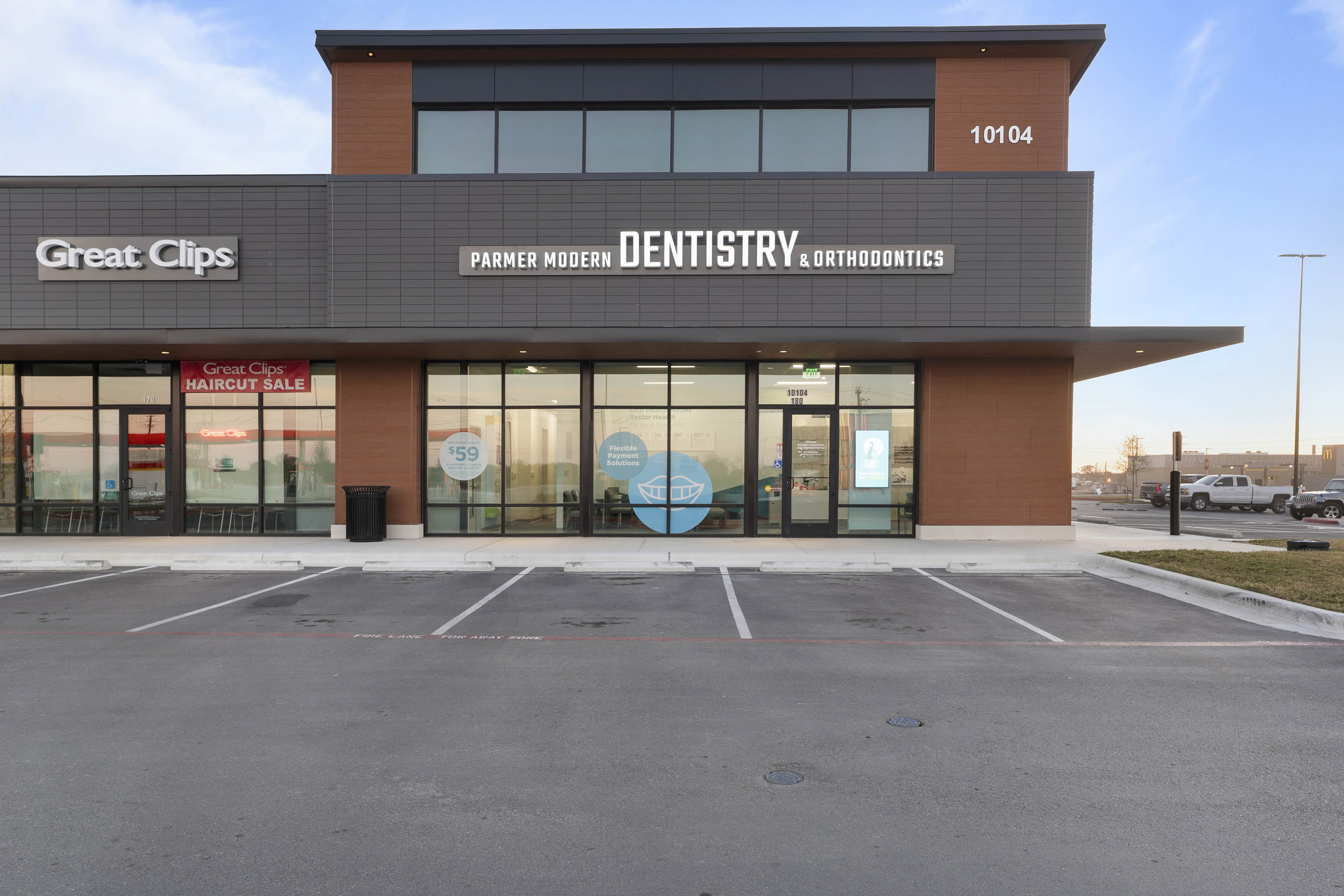 Parmer Modern Dentistry and Orthodontics Image