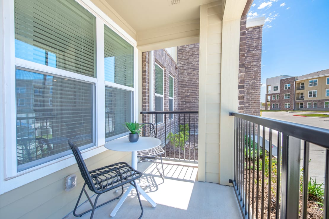 Balcony Alta Denton Station Denton (855)718-6989