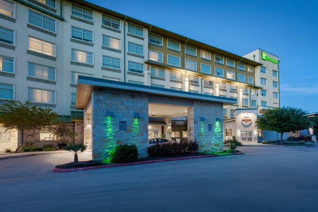 Images Holiday Inn San Antonio Seaworld by IHG