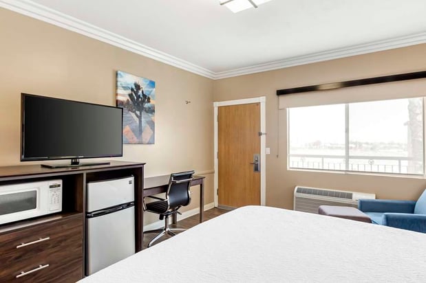 Images Best Western China Lake Inn