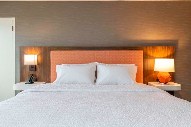 Images Hampton Inn Manchester Downtown