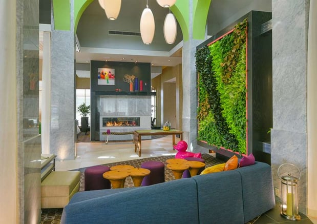 Images Hilton Garden Inn Raleigh /Crabtree Valley