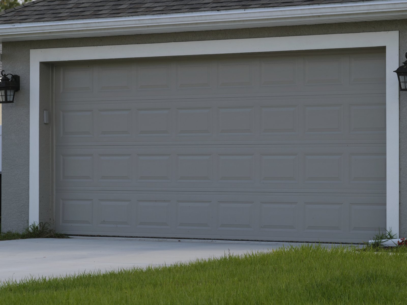 Aero Garage Door