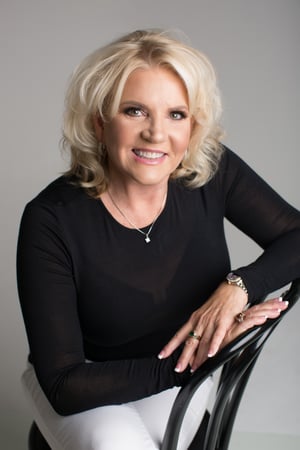 Images Tammy Schembri, REALTOR | The Schembri Group