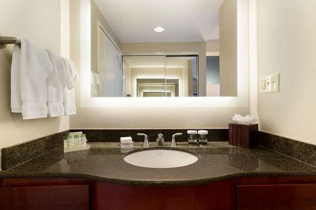 Images Homewood Suites by Hilton San Diego Airport-Liberty Station