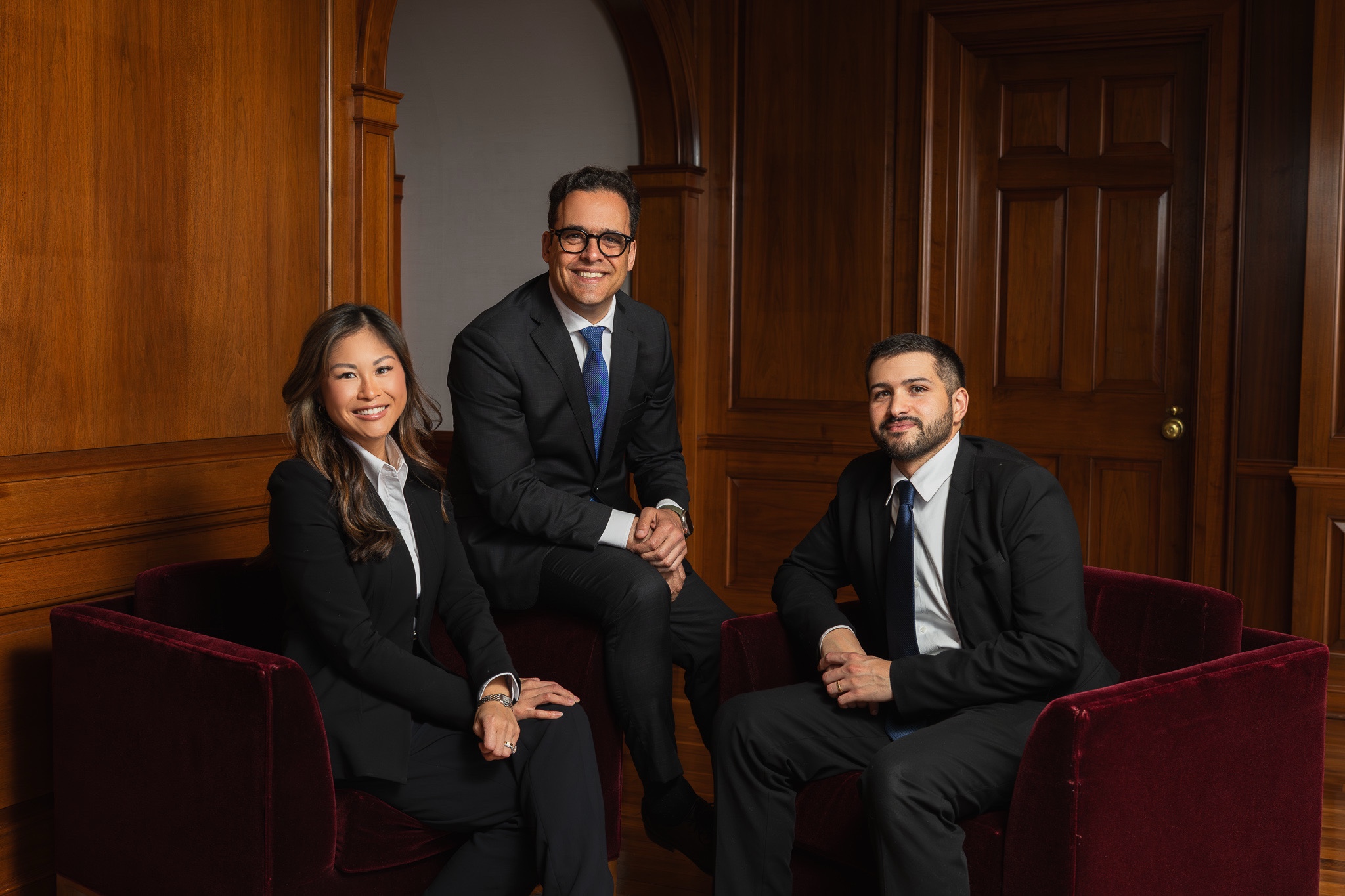 3 professionels