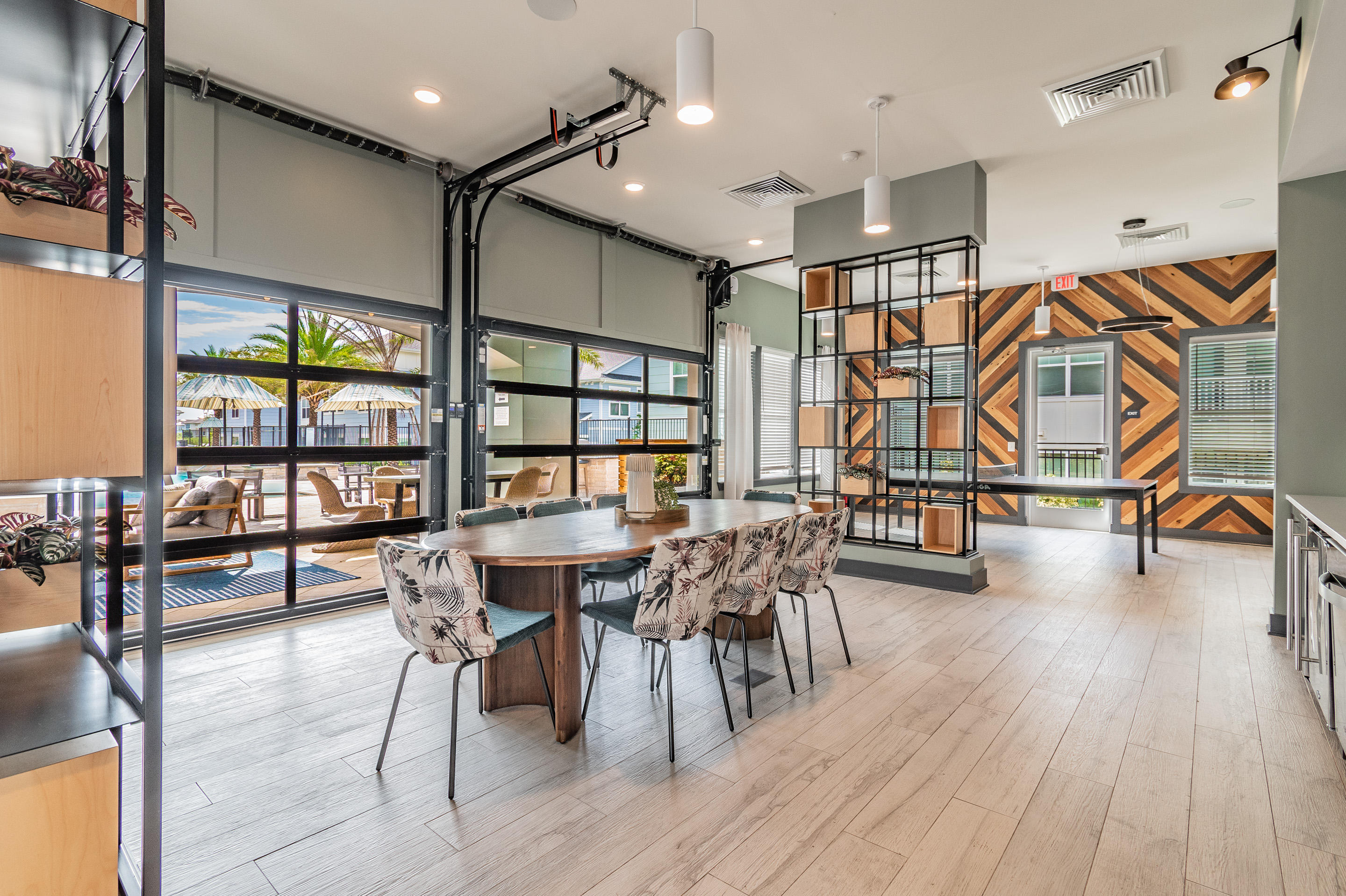 Recreation Room Overlooking The Pool Sundeck