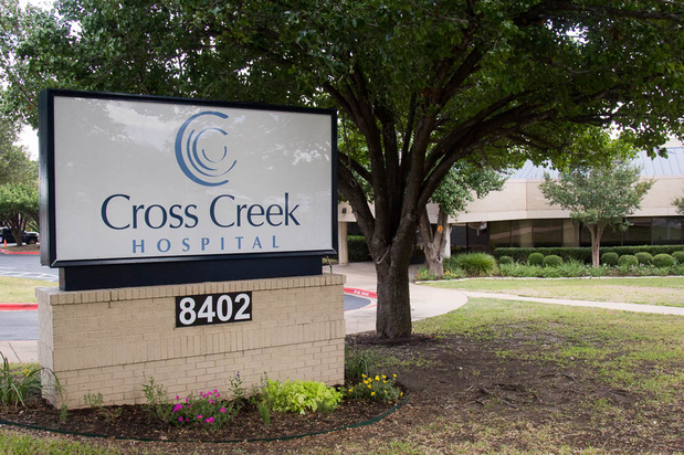 Images Cross Creek Hospital