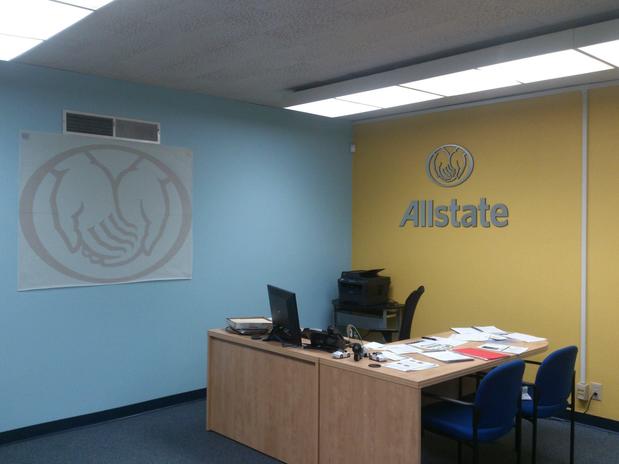 Images Ricardo Vicuna: Allstate Insurance