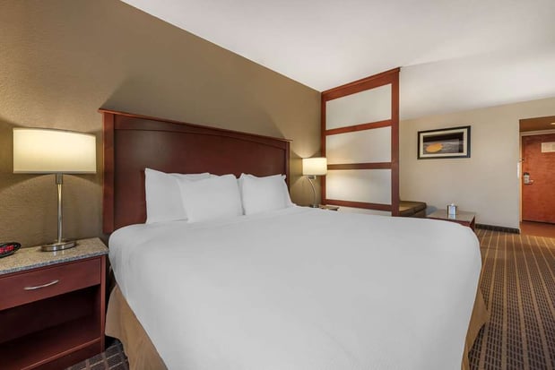 Images Best Western Plus Peak Vista Inn & Suites