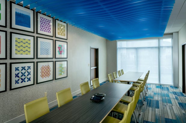 Images Holiday Inn Express & Suites Medford by IHG