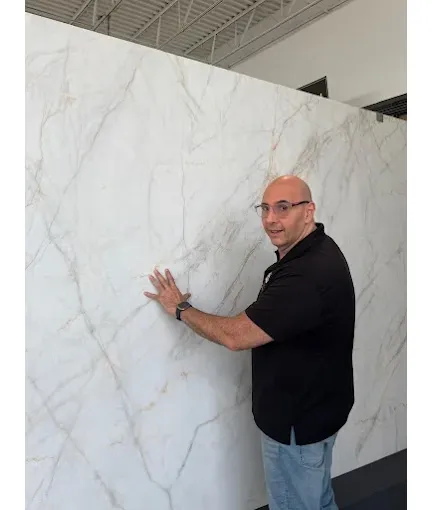 Bring timeless elegance to your kitchen or bathroom with beautiful white surfaces from EtternaG. Visit our Doral showroom to explore quartz, natural stone, and porcelain slabs.