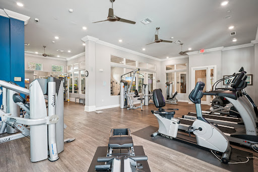 Images The Boulevard at Largo Apartments