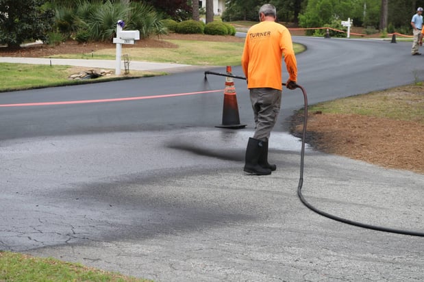 Images Turner Asphalt Sealcoating
