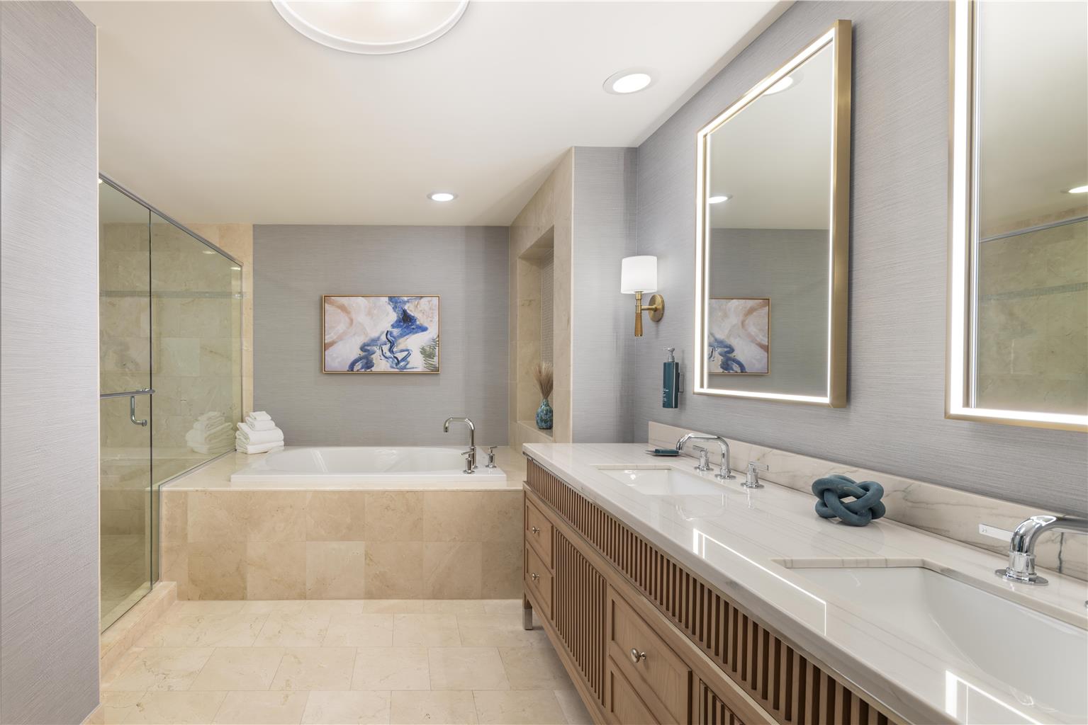 Guest room bath 