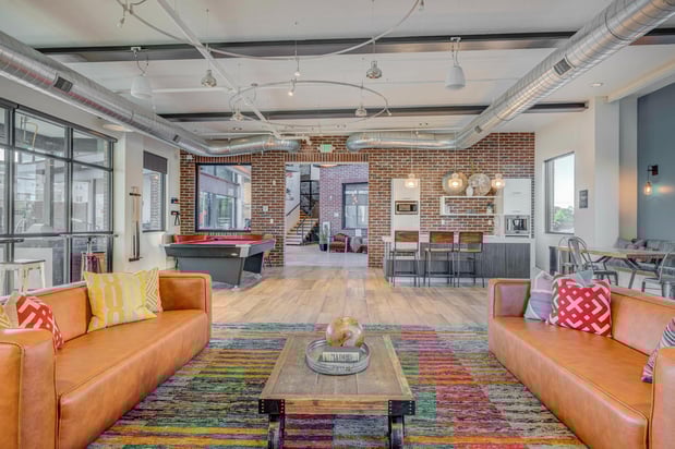 Images Parkway Lofts