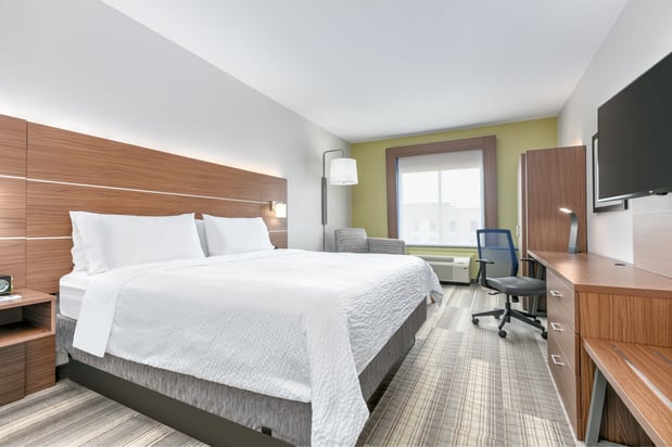 Images Holiday Inn Express & Suites Clute - Lake Jackson by IHG