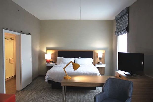 Images Hampton Inn Forsyth