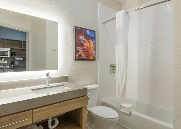 Images Candlewood Suites San Antonio - Schertz by IHG
