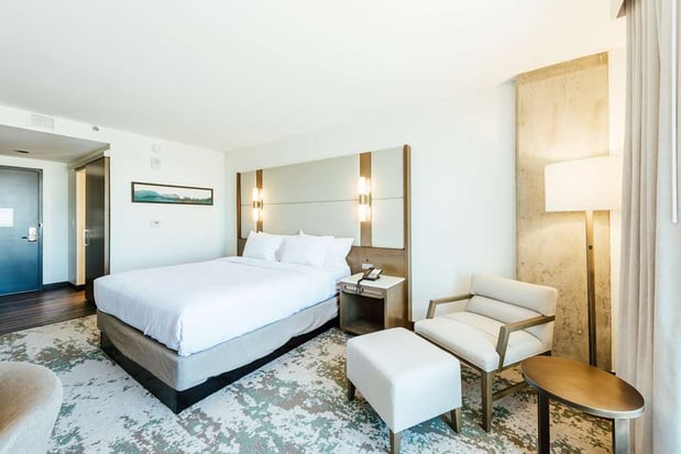 Images Hilton Garden Inn Denver Union Station