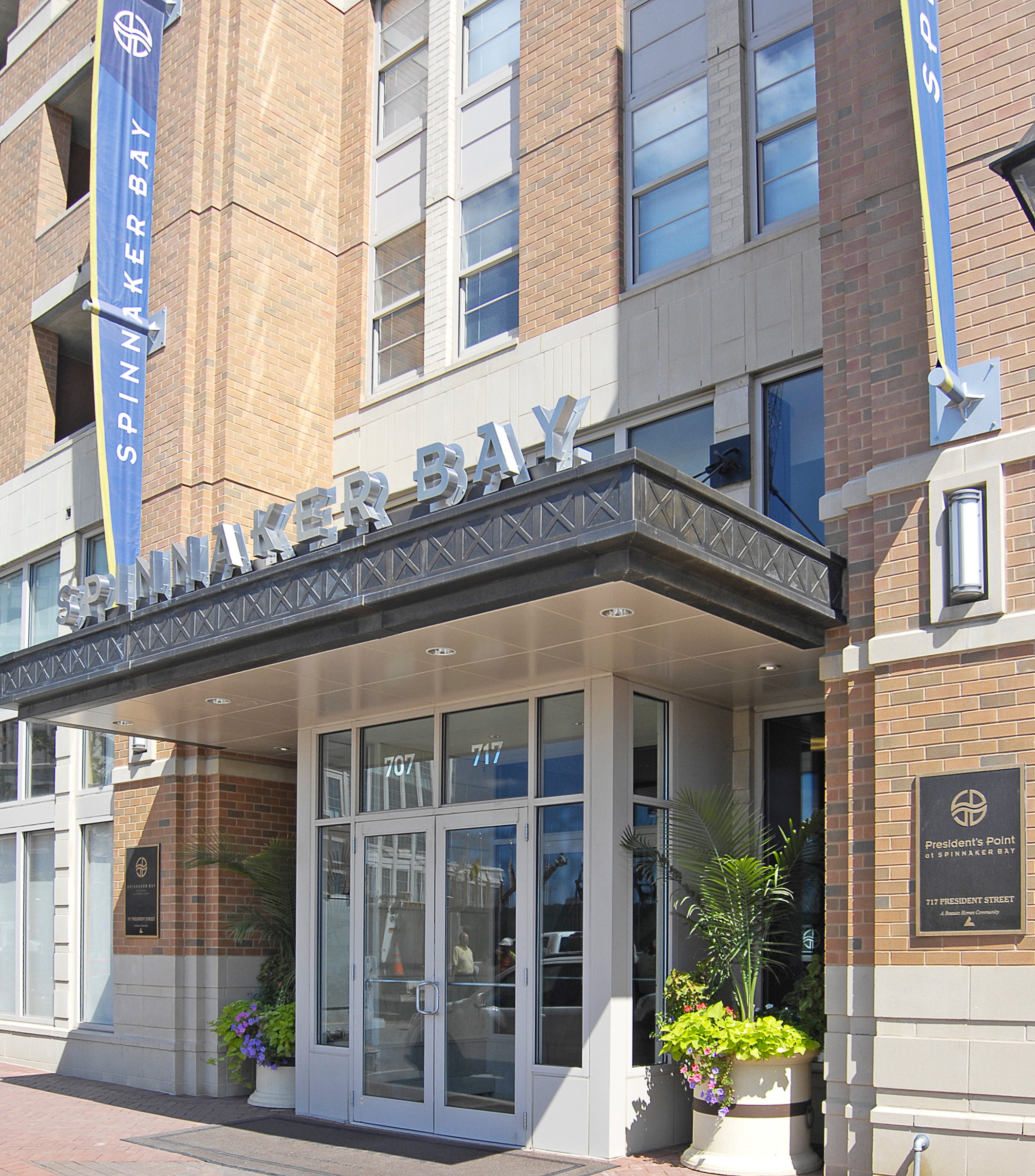 Spinnaker Bay at Harbor East