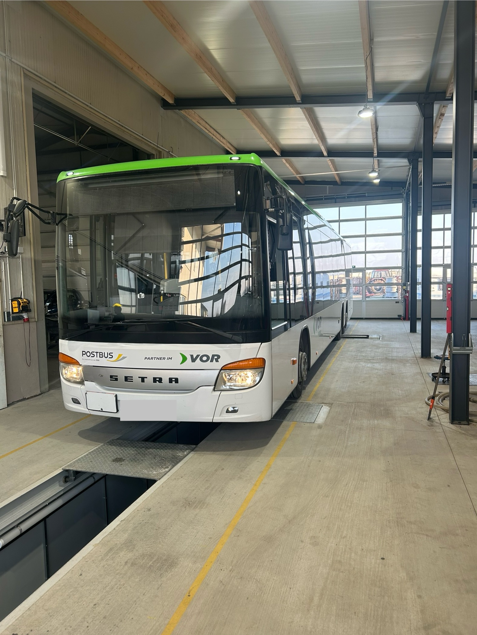 Bild 1 von Kfz Perepatics