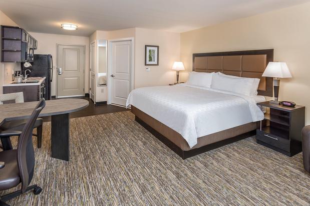 Images Candlewood Suites Bensalem - Philadelphia Area, an IHG Hotel