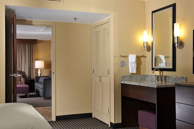 Images Embassy Suites by Hilton Des Moines Downtown
