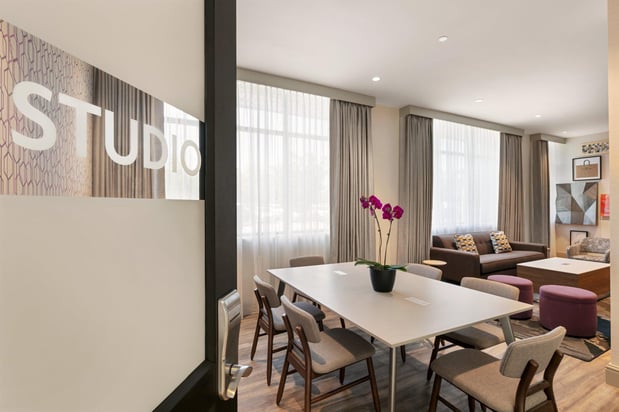 Images Crowne Plaza Philadelphia - King of Prussia by IHG