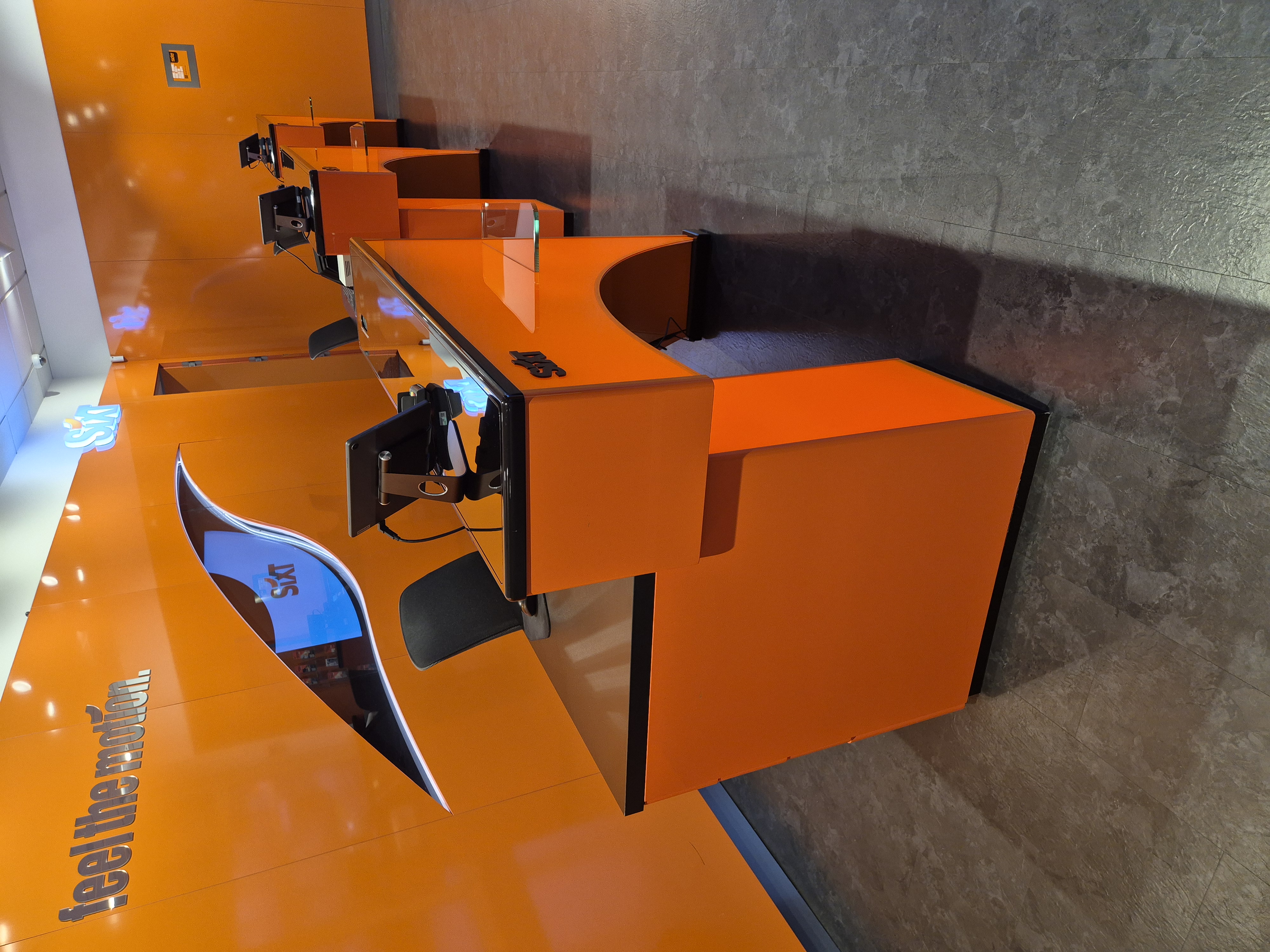 SIXT Autovermietung Berlin Nord/Reinickendorf, Scharnweberstr. 140 in Berlin