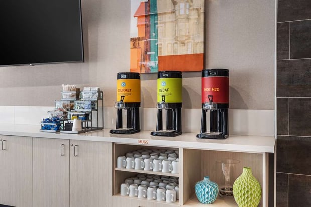Images Home2 Suites by Hilton Cedar Rapids Westdale
