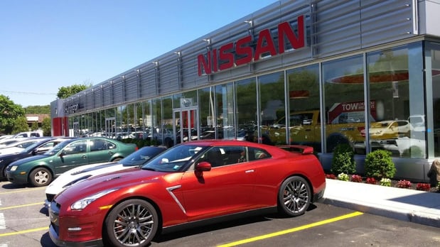 Images Nissan of Huntington
