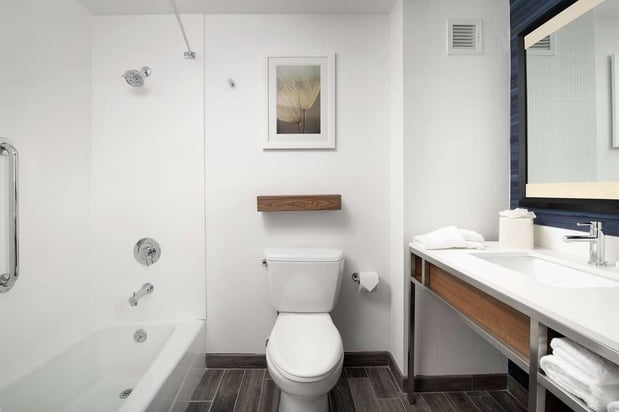 Images Hilton Garden Inn Westchester Dobbs Ferry